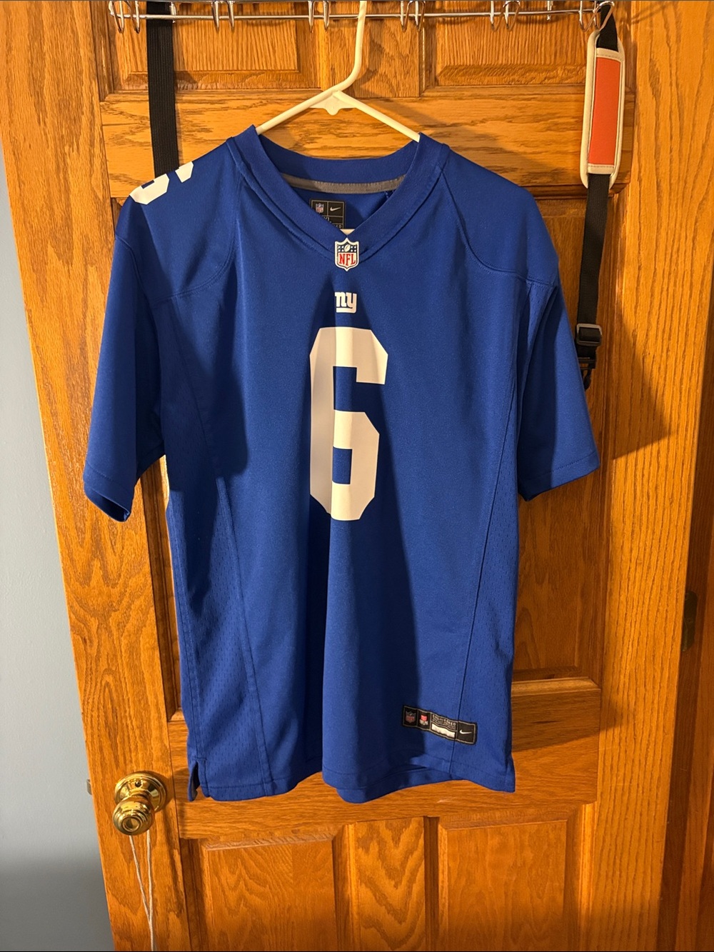 Nike home New York Giants blue  #6 Dart, J Jersey SZ: Men’s XS or Boys XL
